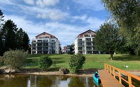 Ferienwohnung am See mit Terrasse